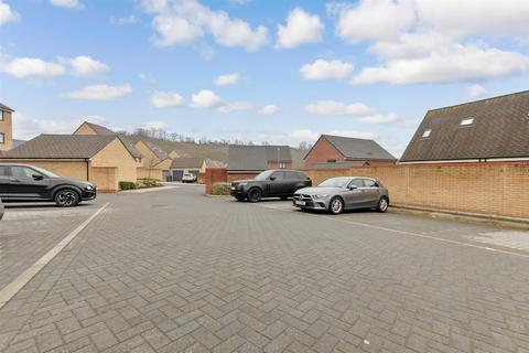 4 Eyres Drive, Castle Hill, Swanscombe, DA10 1DG