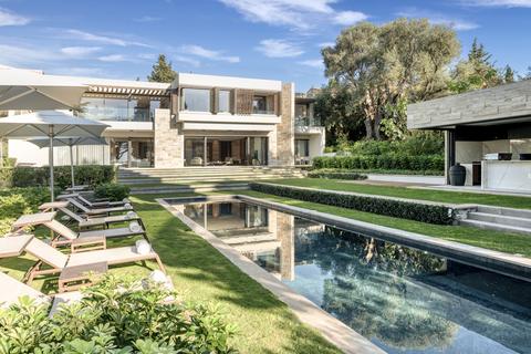 7 bedroom villa, Cap d'Antibes, France