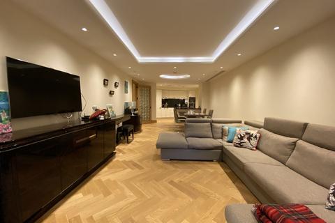 31 John Islip Street, SW1P 4FE