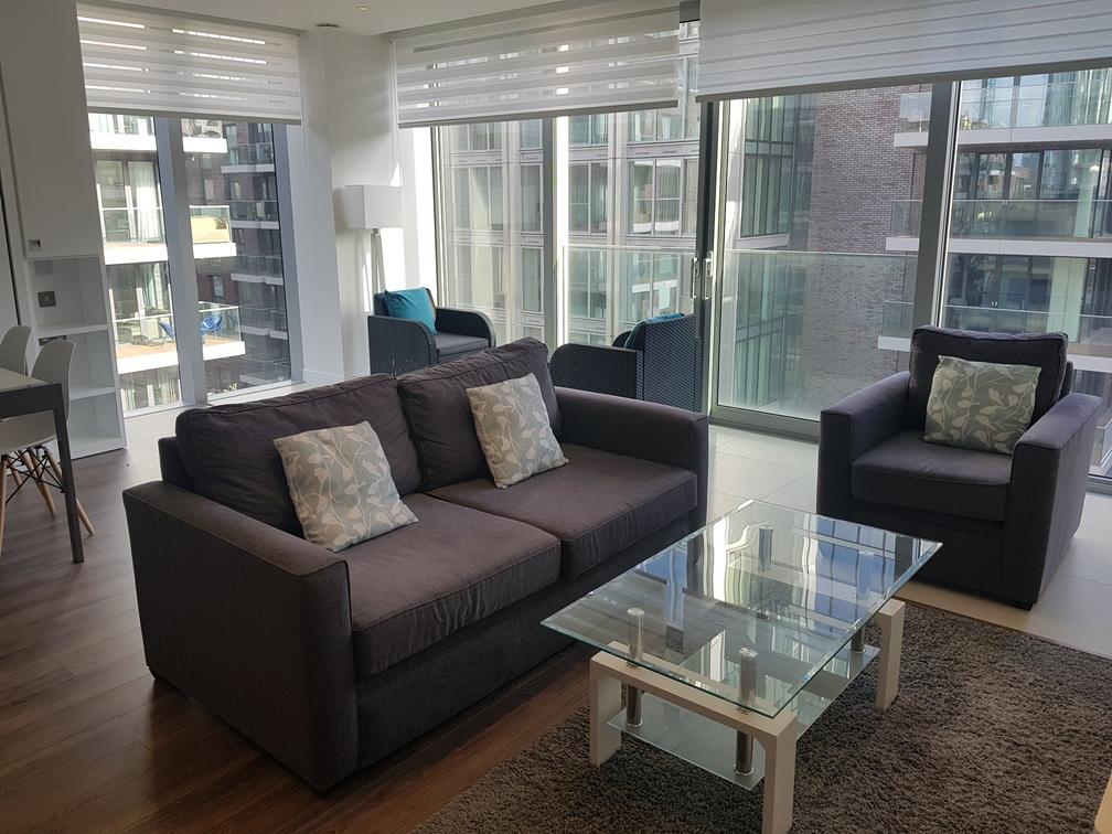 1 bed, Goodmans Field, Satin House, Aldgate, Lond