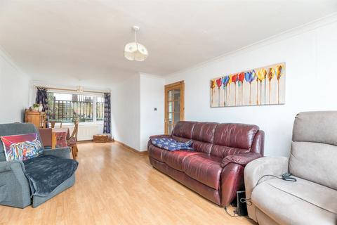 23 Rumplecroft, Otley, LS21 2RE