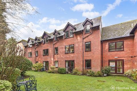 1 bedroom retirement property for sale, Middlebridge Street, Romsey Town Centre, Hampshire