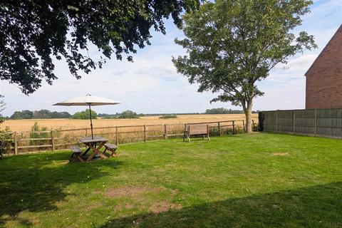 5 bedroom detached house for sale, Back Lane, Barnby, Newark