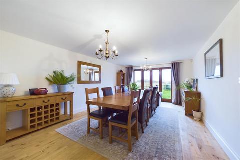 5 bedroom detached house for sale, Back Lane, Barnby, Newark