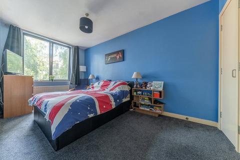 1 bedroom apartment for sale, Godstone Road, WHYTELEAFE, Surrey, CR3