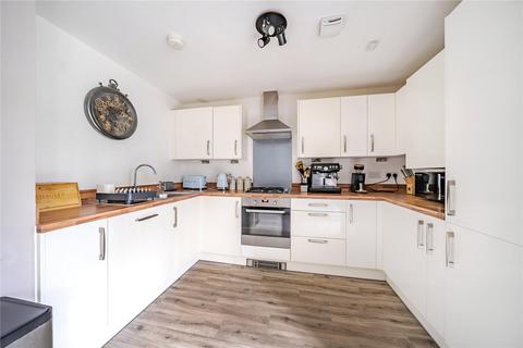 2 bedroom apartment for sale, Charteris Close, Aldershot GU11