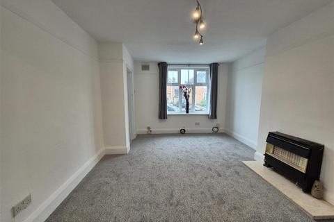 8 Ash Tree Road, Redditch, B97 6JL