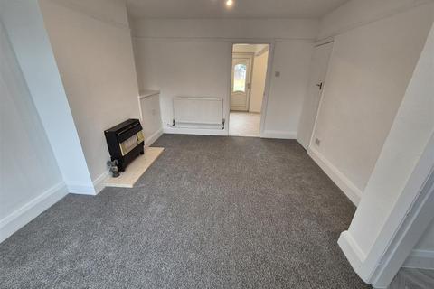 8 Ash Tree Road, Redditch, B97 6JL