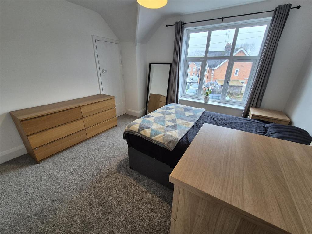 Main bedroom