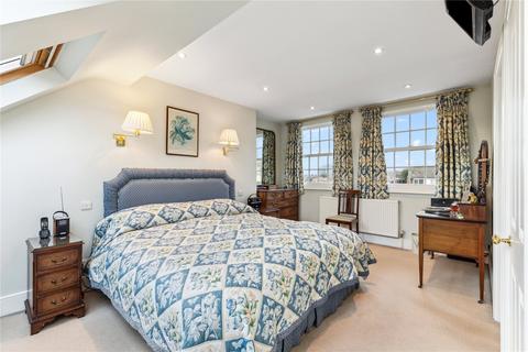 4 bedroom semi-detached house for sale, Collamore Avenue, London, SW18