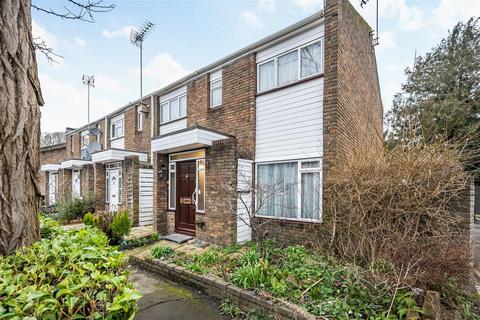 17 Cowper Road, Kingston Upon Thames, KT2 5PQ
