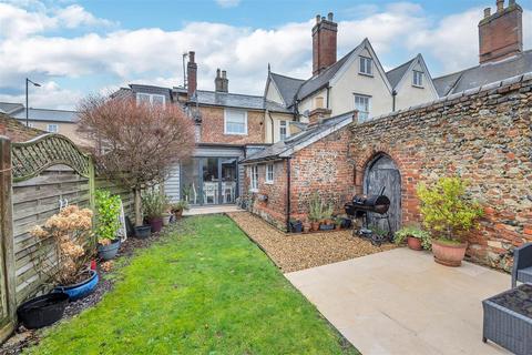 4 bedroom semi-detached house for sale, Southgate Street, Bury St. Edmunds