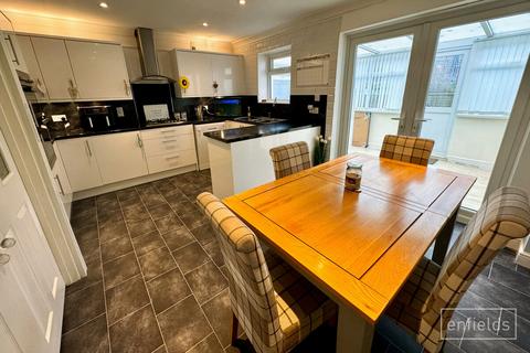 10 Nomad Close, Southampton, SO18 5QA