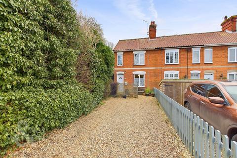 3 bedroom end of terrace house for sale, North Green Road, Pulham St. Mary