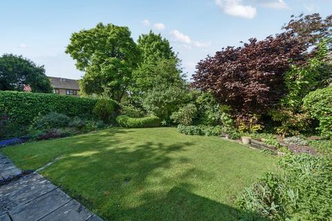 17 Calais Dene, Bampton, OX18 2NR