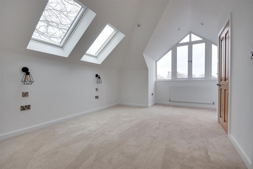 Bedroom 2.jpg