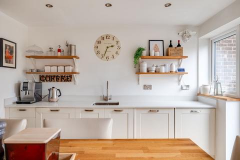 3 bedroom terraced house for sale, Eaton Mews, Chester CH4