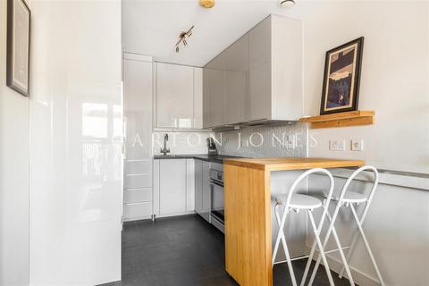 1 bedroom flat for sale, Woods House, Grosvenor Waterside, 7 Gatliff Road, London SW1W