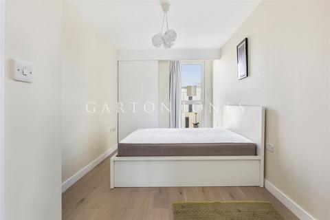 1 bedroom flat for sale, Woods House, Grosvenor Waterside, 7 Gatliff Road, London SW1W