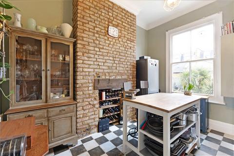 2 bedroom apartment for sale, St. Philip Street, London, United Kingdom, SW8