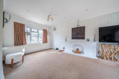 3 bedroom detached house for sale, Wimborne Avenue, Chislehurst