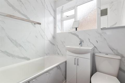 55 Blanchland Road, Morden, SM4 5NE