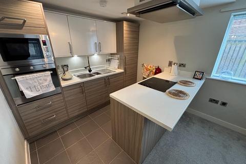 undefined, Woodfield Road, Broadheath, Altrincham