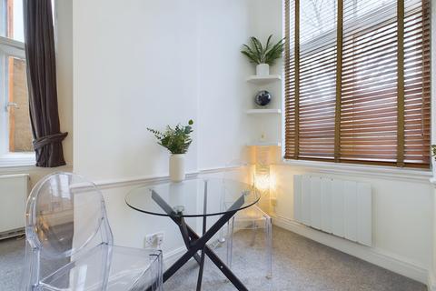1 bedroom apartment for sale, Belgrave House, Clapham Road, Oval, London, SW9