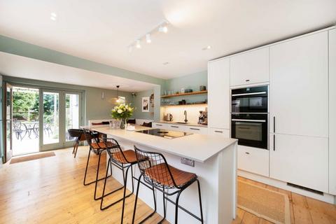 5 bedroom semi-detached house for sale, Tollington Park, London N4