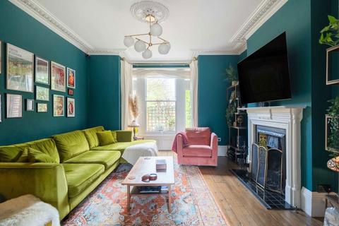 5 bedroom semi-detached house for sale, Tollington Park, London N4