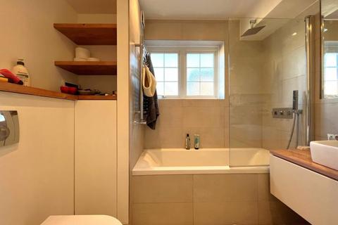 undefined, Foxglove Gardens, Guildford GU4