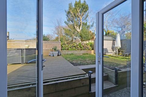 8 Hillside Meadows, Foxhole, St Austell, PL26 7TA