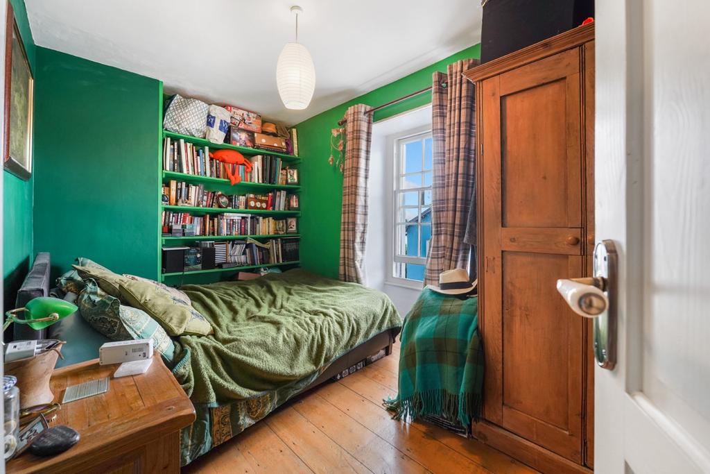 Front Bedroom 3