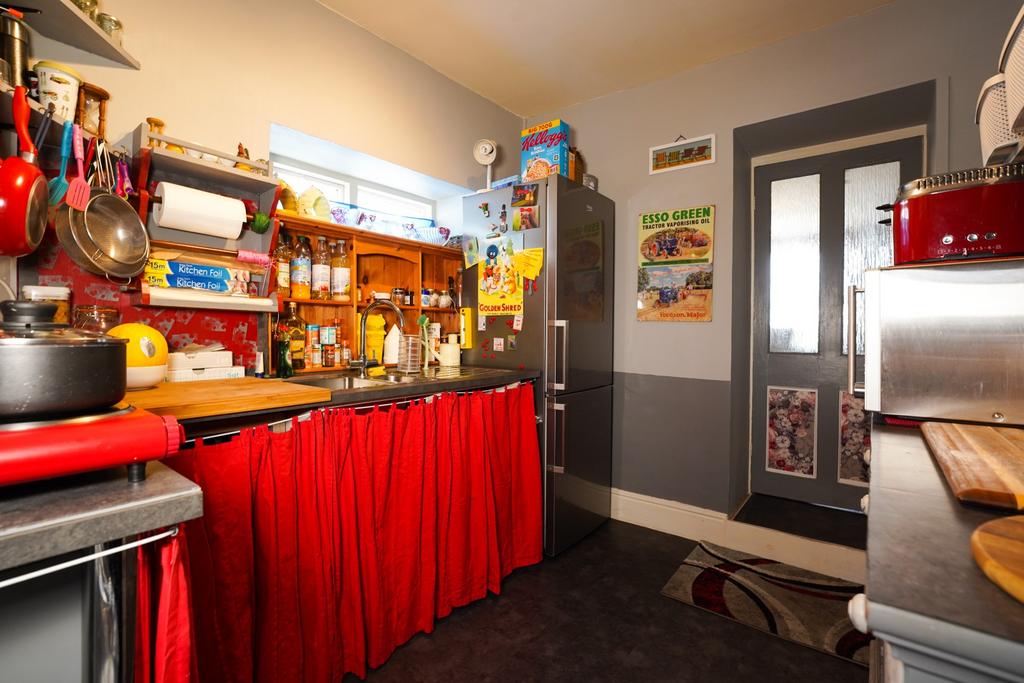 Kitchen  2