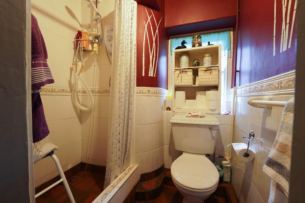 Shower Room  2