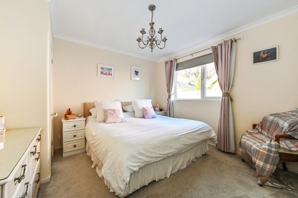 Bedrooom 1
