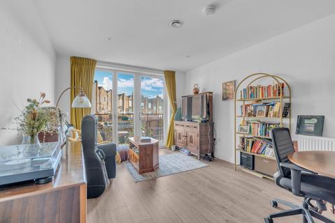 1 bedroom apartment for sale, at Melody Court, Symphony Grove, London SE26