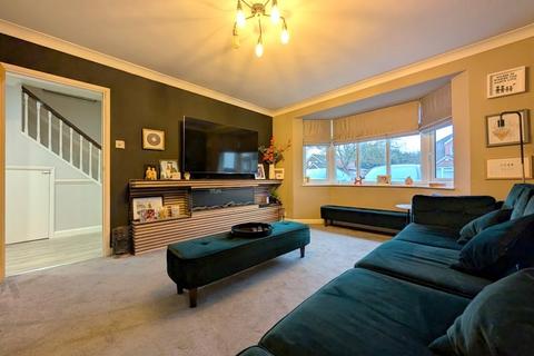 249a Staines Road, Wraysbury, Staines-upon-thames, TW19 5AJ