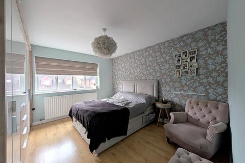249a Staines Road, Wraysbury, Staines-upon-thames, TW19 5AJ