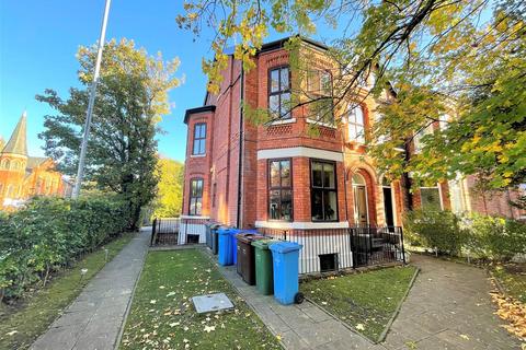 2 bedroom flat for sale, The Beeches, West Didsbury