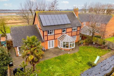 4 bedroom detached house for sale, Miles Bank, Spalding