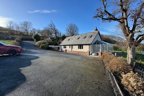 5 bedroom detached bungalow for sale, Glanwern, Borth, SY24