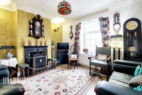 8 Junction Road, Woodhouse, Sheffield, S13 7RQ