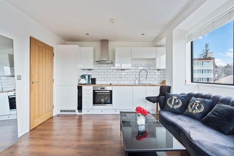 undefined, Carlton Square, Carlton, NG4