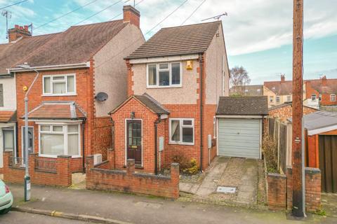 2 bedroom detached house for sale, Eadie Street, Stockingford