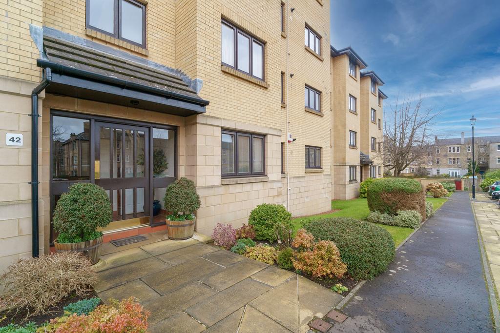 42 (Flat 6) Learmonth Avenue, Comely... 3 bed flat - £350,000
