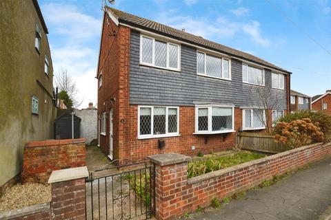 2 bedroom semi-detached house for sale, Cemetery Road, Winterton