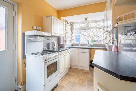 3 bedroom semi-detached house for sale, Saville Grove, York