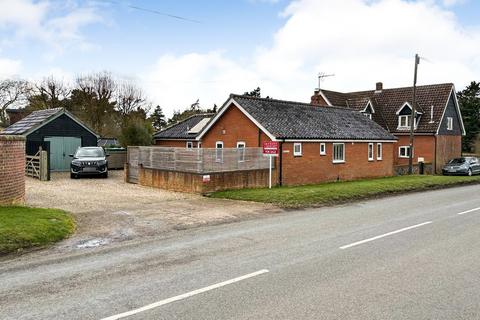 2 bedroom bungalow for sale, The Street, Redgrave, Diss, Suffolk, IP22