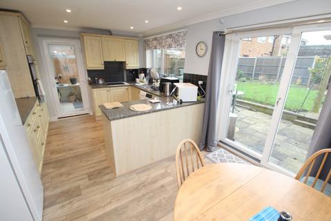 3 bedroom semi-detached house for sale, Manor Road, Leicester LE8